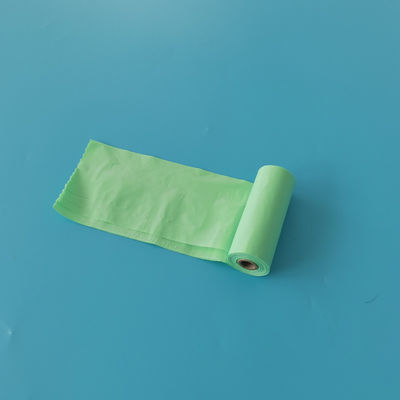 Bolsas biodegradables de caca para perros para la eliminación responsable y sostenible de los desechos de mascotas