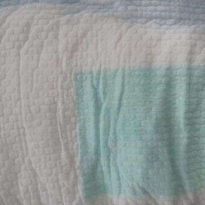 Pad de maternidad desechable Maternidad estéril bajo Pad 280 para el chip de anión verde negativo