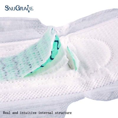SNUGRACE diseño alado ultra delgado de algodón pañuelos sanitarios para mujer aceptable OEM ODM