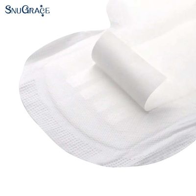 Pads sanitarios para mujeres amigables para la piel con chip de anión verde negativo y diseño transpirable