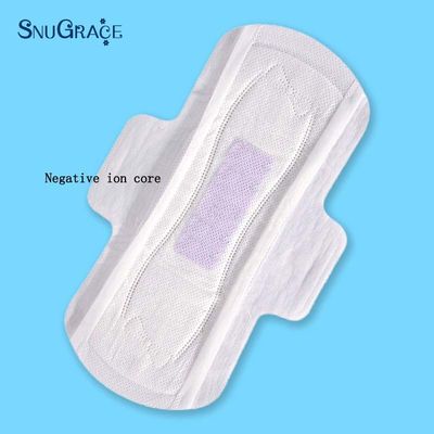 Acolchaderas higiénicas 100% de algodón con superabsorción de aniones Acolchaderas suaves y transpirables para mujeres para el día