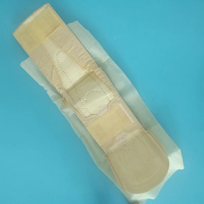 Pads sanitarios desechables suaves y transpirables para protección femenina