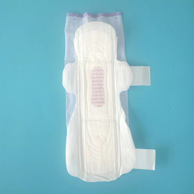 Pads sanitarios suaves y transpirables con una longitud de 270 mm y una excelente absorción de agua