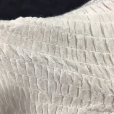 Pantalones de pañales desechables de tejido no tejido suave para adultos para ancianos Absorción de superficie seca Suave y transpirable